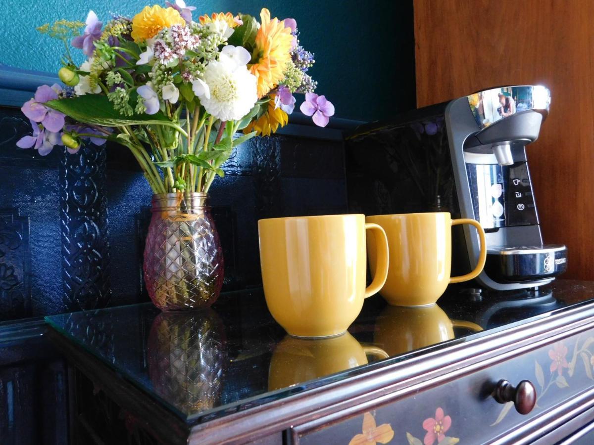 The Bear Bread Bakery B&B, Ensuite Rooms Above The Bakery, Colyton Zewnętrze zdjęcie