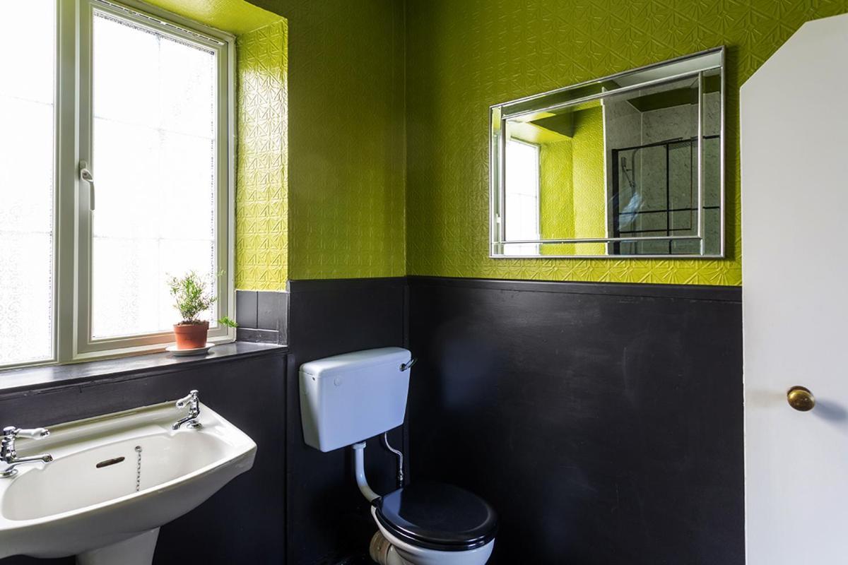 The Bear Bread Bakery B&B, Ensuite Rooms Above The Bakery, Colyton Zewnętrze zdjęcie